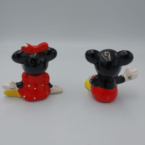 Mickey‎ & Minnie Mouse Salt and Pepper Shakers By Designware Mickey & Pals - Picture 2 of 6